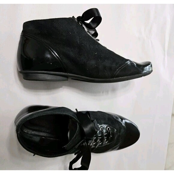 Peko Black Faux Leather Boots, Size 8 - Picture 3 of 11